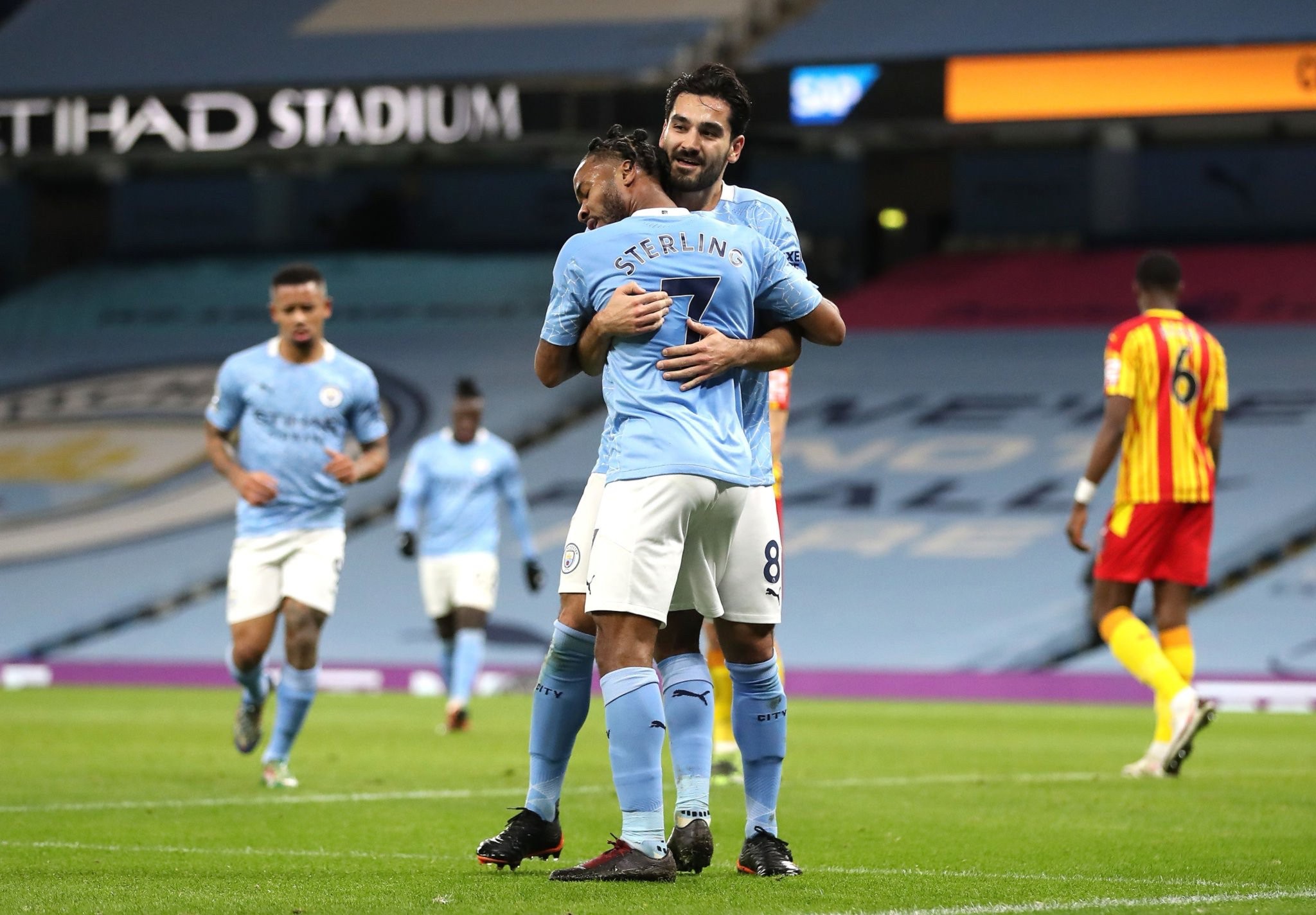 展的深思熟 展的深思熟